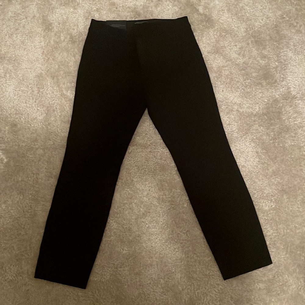 Brand new, black Banana Republic dress pants. Size 0P